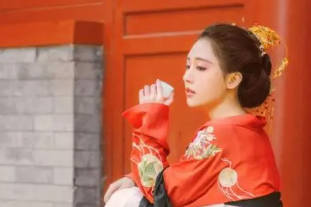 Phá dỡ nhà cũ tại Đồng Nai